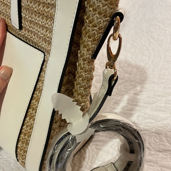 DUNE LONDON woven straw and white  faux leather tote bag - Picture 15 of 16